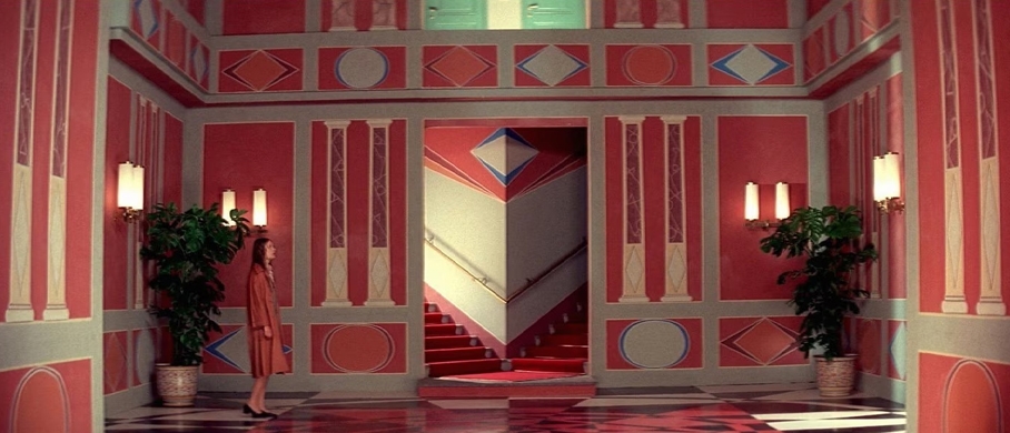 Film backdrop for SUSPIRIA (1977)